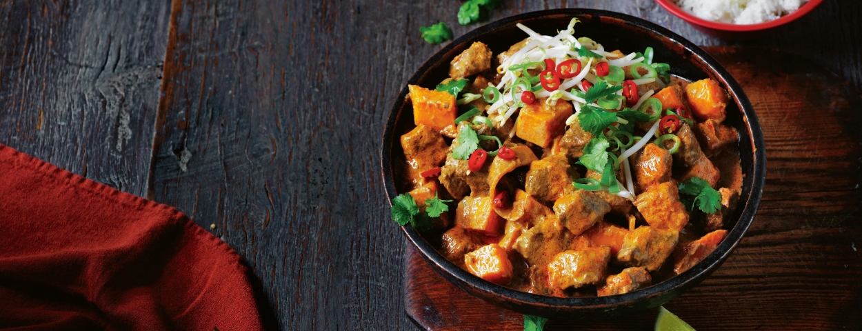 Slowcooked Red Beef Curry