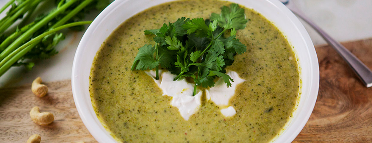 Broccoli & Coconut Curry Soup