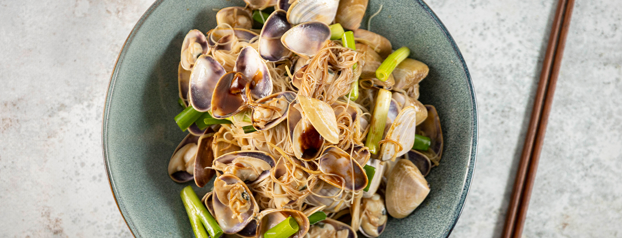 Pipis with Black Bean Noodles