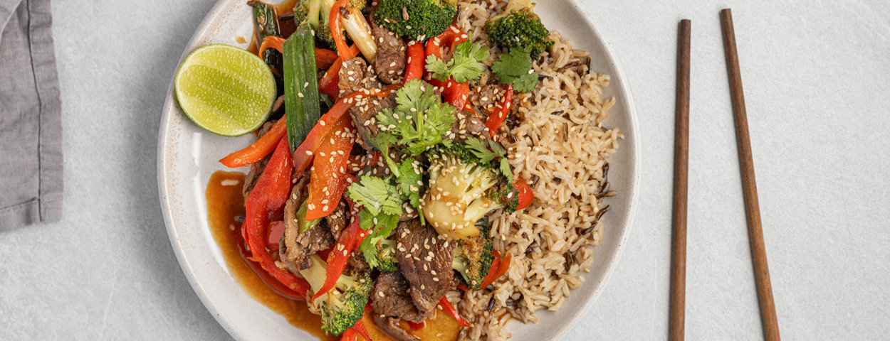 Stir-Fried Black Bean Beef & Broccoli with Wild Rice
