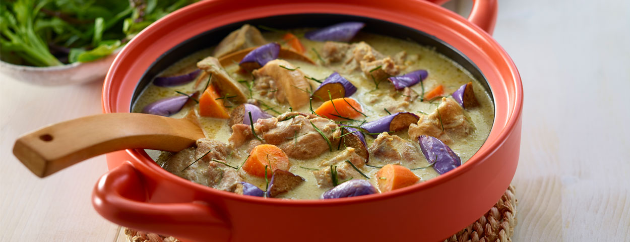 Thai Green Curry Chicken Slow Cooked