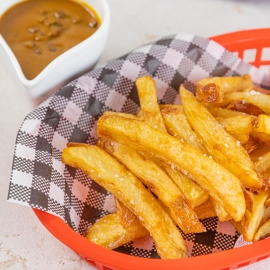 Hot Chips with Japanese Curry Sauce