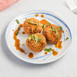 Red Curry Salmon Arancini
